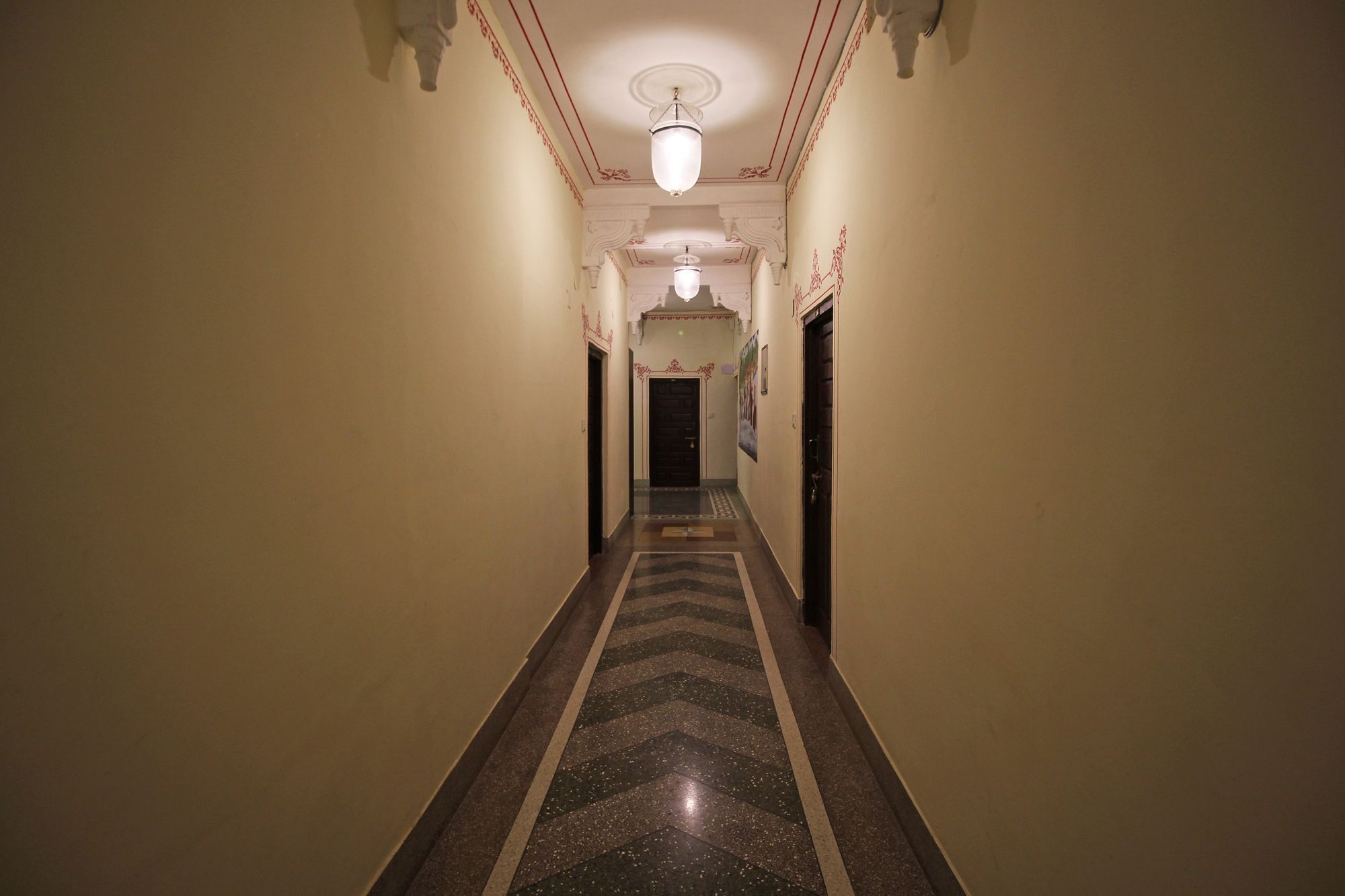 Oyo 9161 Hotel Janak Vilas Udaipur Exterior foto